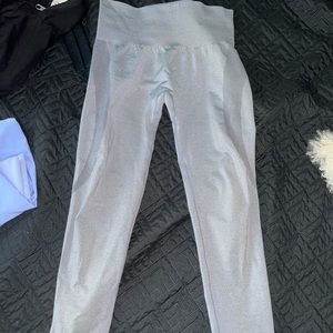 Nvgtn leggings contour. new but too big on me and I don’t have tags to return